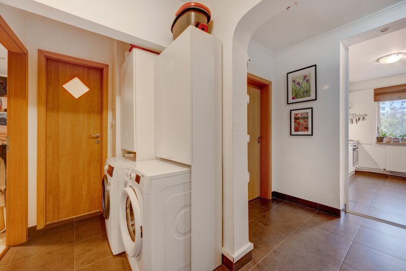 Vitan Mall  - decomandat - centrala termica - bloc reabilitat